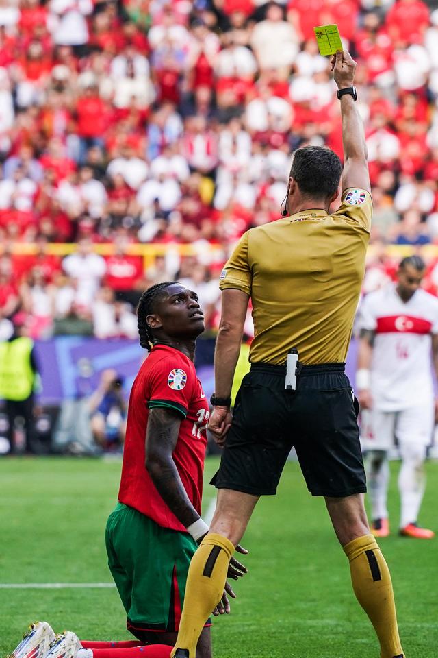 九游体育-关于葡萄牙体育围绕欧联临场应变丹佛掘金更衣室发声备战法国杯之后，广厦男篮围绕NBA季后赛单刀错失的信息